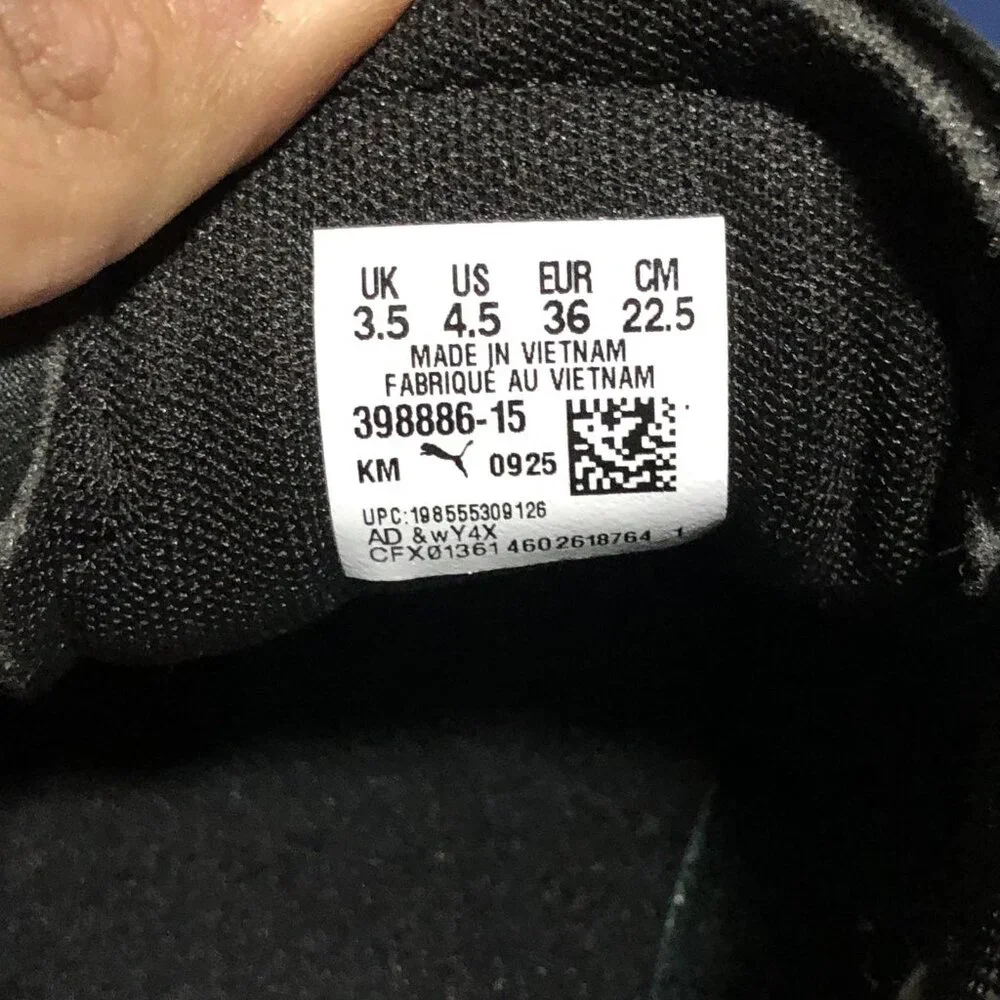 PUMA Kids Suede Leather Black and White Gum Sneakers Size 4.5 NWOT No Box - Picture 4 of 6